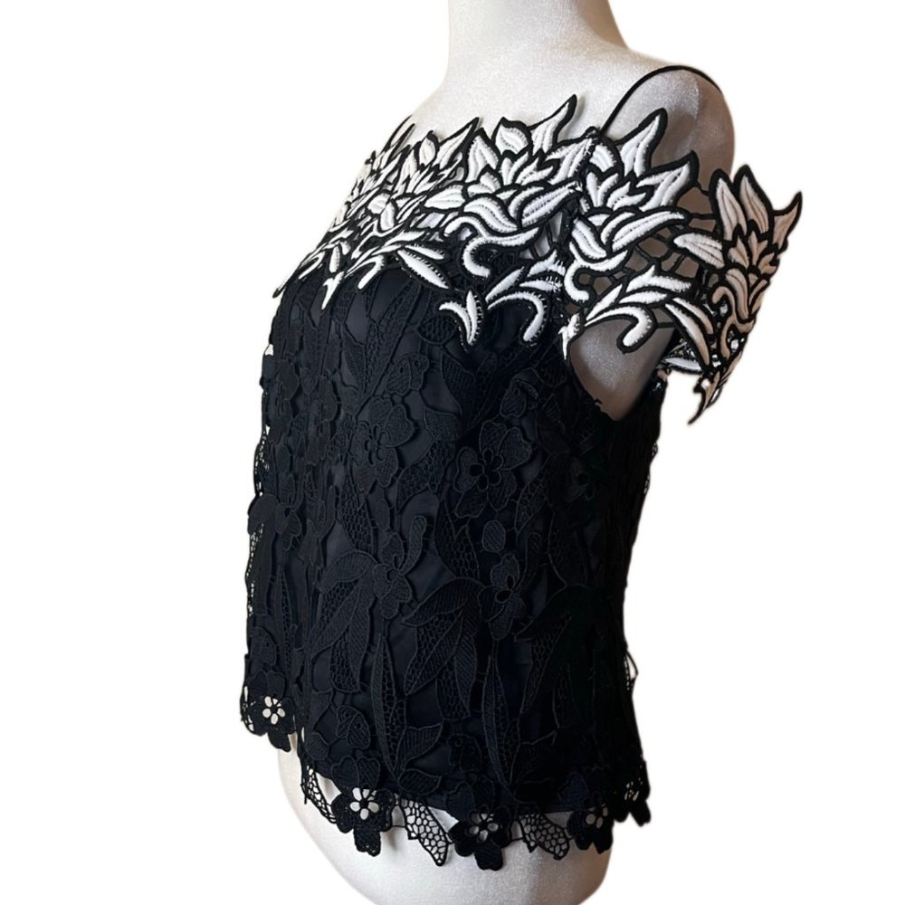 Topshop Black & White Floral Lace Cold Shoulder / Spaghetti straps  Top  Size 2 - Picture 10 of 14